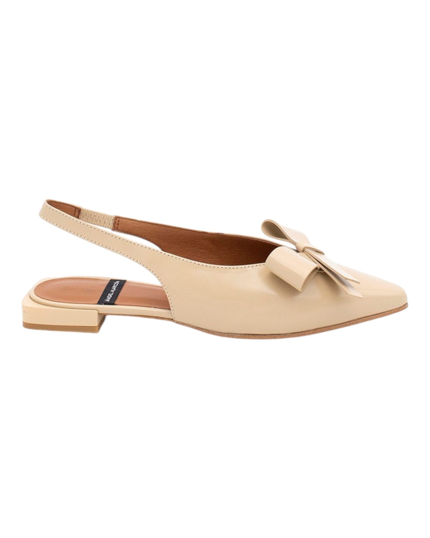 ANGEL ALARCON 010530B CHANEL BASSO A PUNTA CON FIOCCO IN PELLE LUCIDA BEIGE