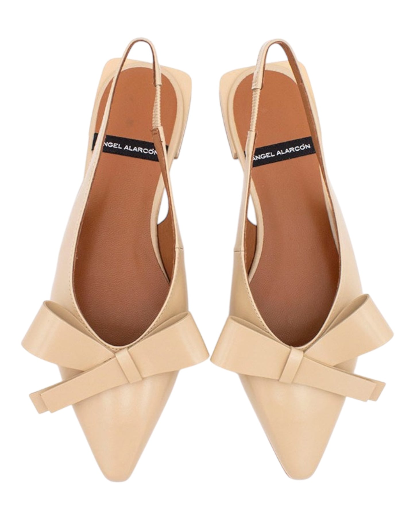ANGEL ALARCON 010530B CHANEL BASSO A PUNTA CON FIOCCO IN PELLE LUCIDA BEIGE