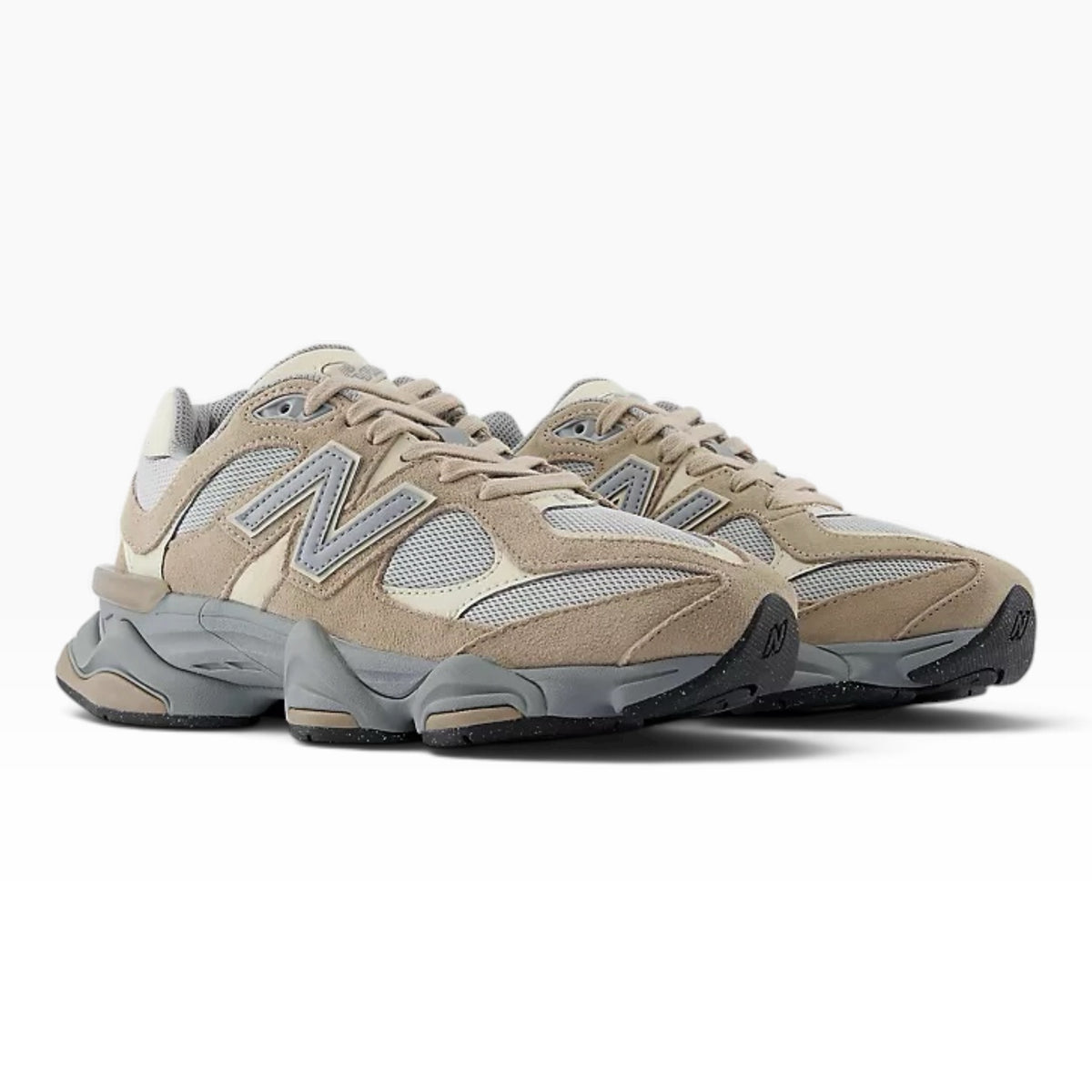 NEW BALANCE 9060 8DB BEIGE