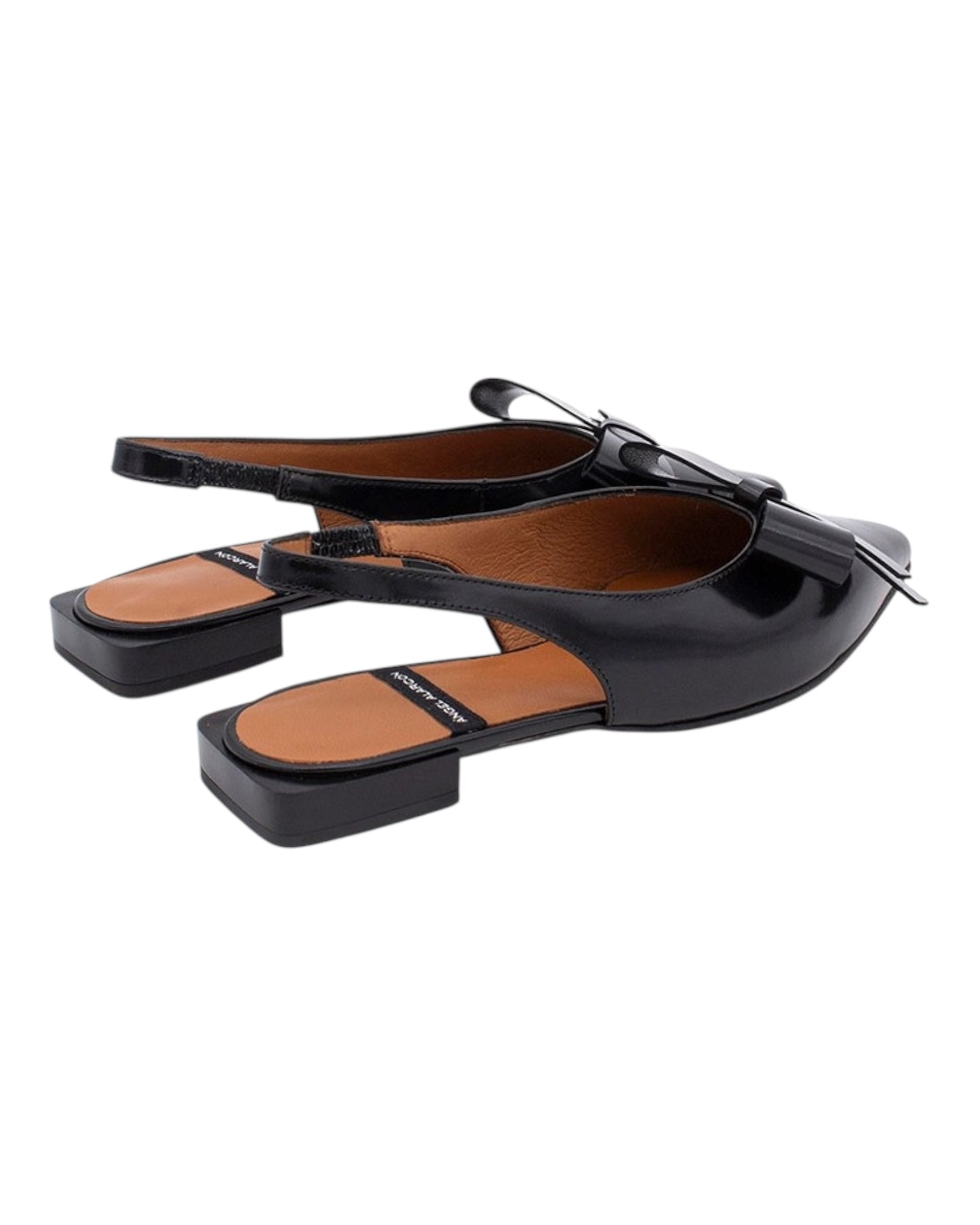 ANGEL ALARCON 010530B CHANEL BASSO A PUNTA CON FIOCCO IN PELLE LUCIDA NERA