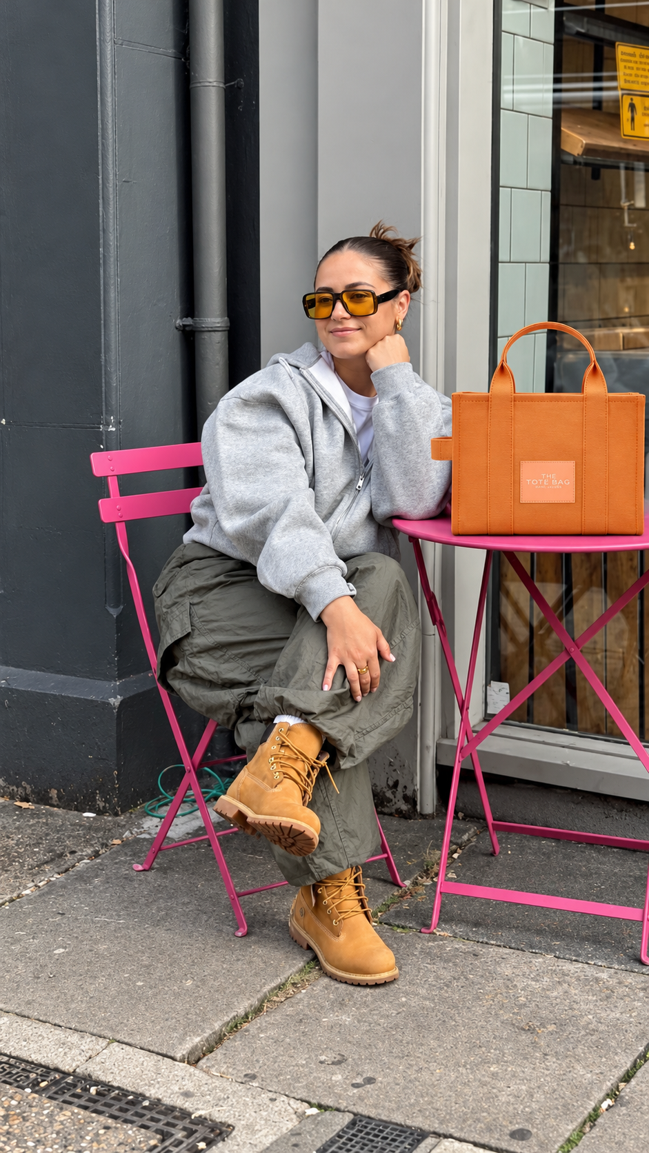 Scopri il look